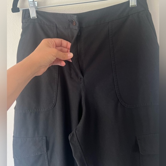 Lululemon Light Utilitech Cargo Pocket High-Rise Black Pants Size 28 - Picture 5 of 11